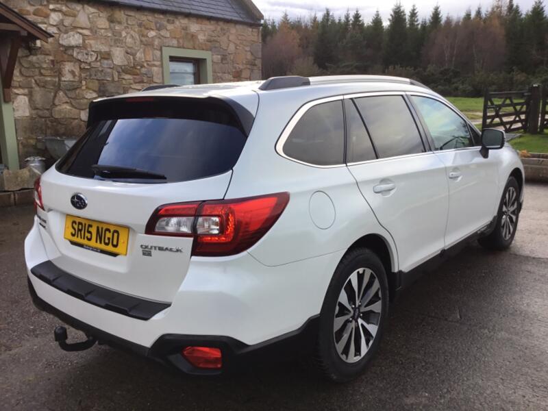 View SUBARU OUTBACK 2.5ltr i SE PREMIUM AUTO AWD X Mode Estate Euro 6