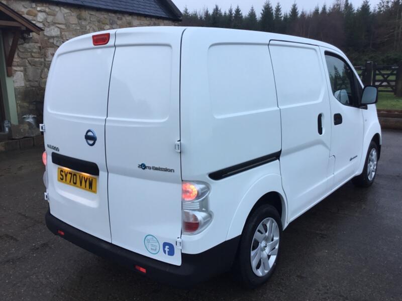 View NISSAN E-NV200  ACENTA AUTO FULLY ELECTRIC BATTERY OWNED EV PANEL VAN 80kw 107ps