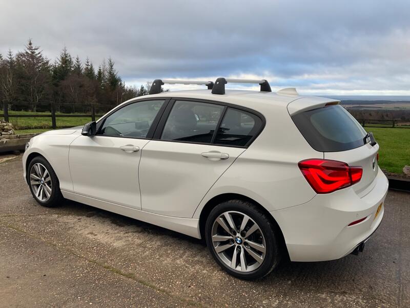 BMW 1 SERIES