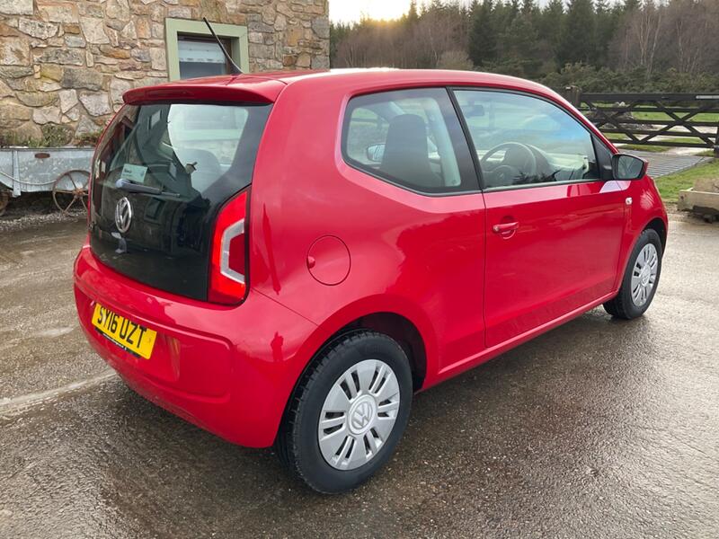 VOLKSWAGEN UP
