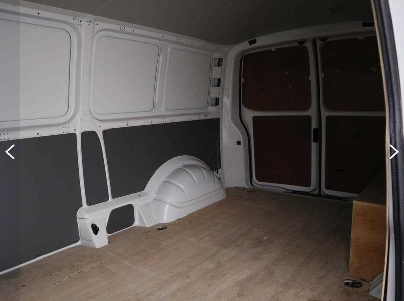 VOLKSWAGEN TRANSPORTER