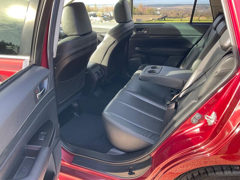 SUBARU LEGACY