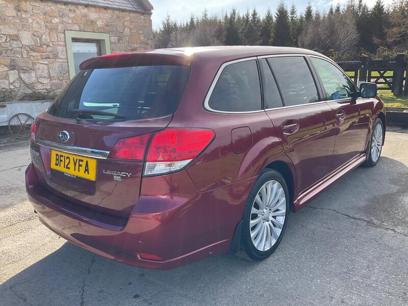 View SUBARU LEGACY 2.5ltr i SE AUTO 4WD ESTATE 165ps
