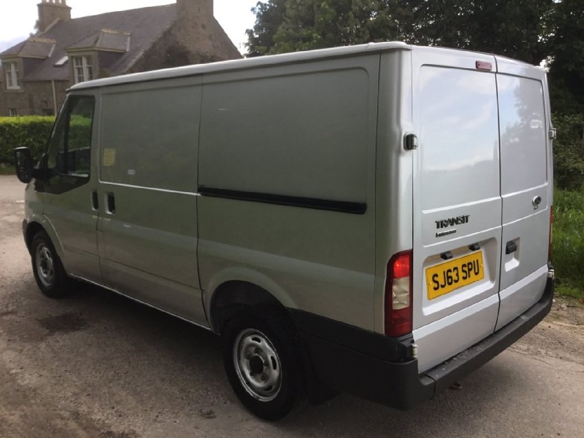 View FORD TRANSIT 2.2 TDCi L1H1 SWB 260 VAN 100ps