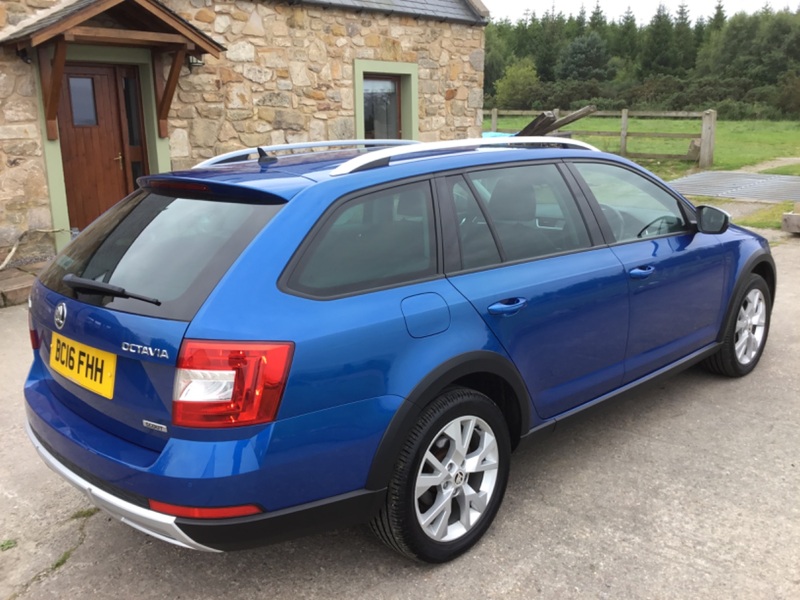 View SKODA OCTAVIA 2.0ltr TDi CR SCOUT 4x4 ESTATE 150ps