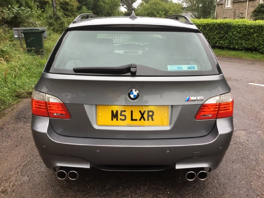 View BMW M5 E61 5.0ltr V10 TOURING SMG AUTO ESTATE 507ps