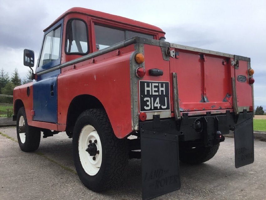 LAND ROVER SERIES III