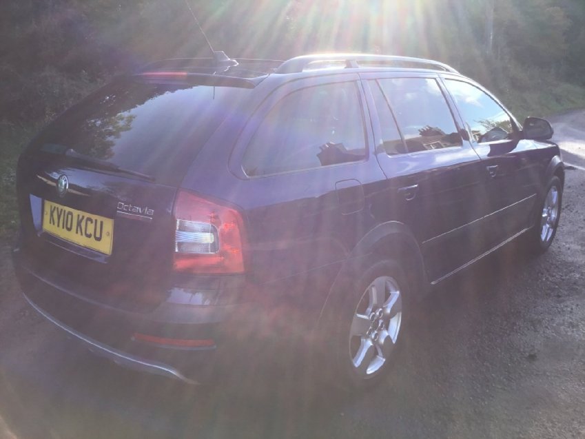 View SKODA OCTAVIA 2.0ltr TDi SCOUT 4x4 ESTATE 140ps