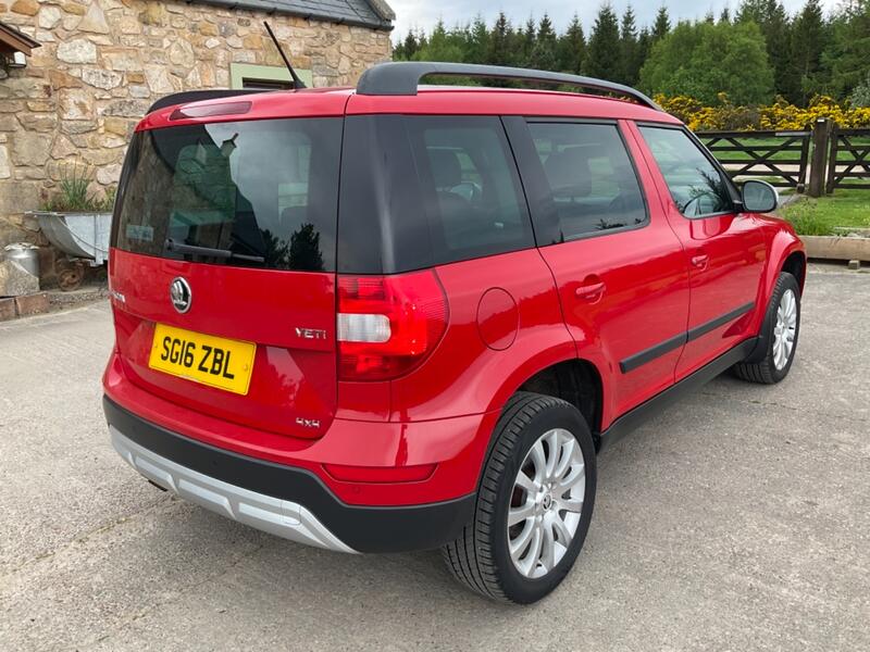 View SKODA YETI 2.0ltr TDi CR SE 4x4 OUTDOOR ESTATE 110ps EURO 6