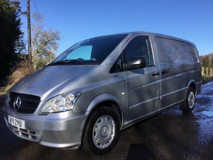 MERCEDES-BENZ VITO