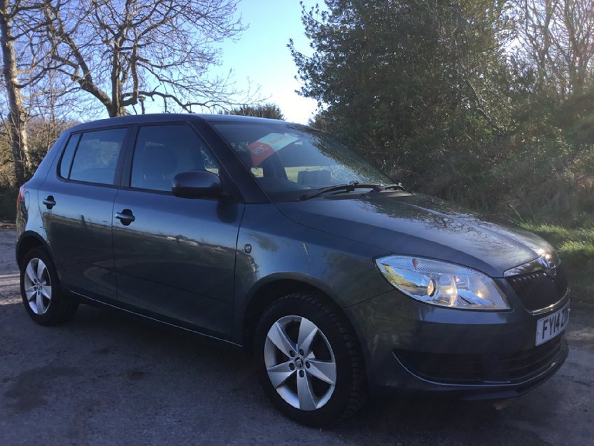 View SKODA FABIA 1.6 TDI SE 5 DOOR HATCHBACK 105ps