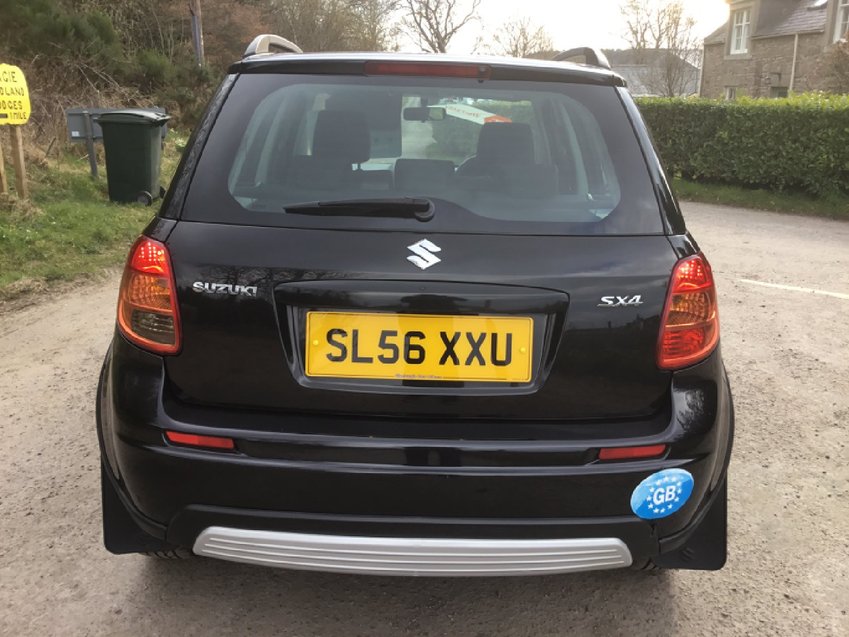 SUZUKI SX4