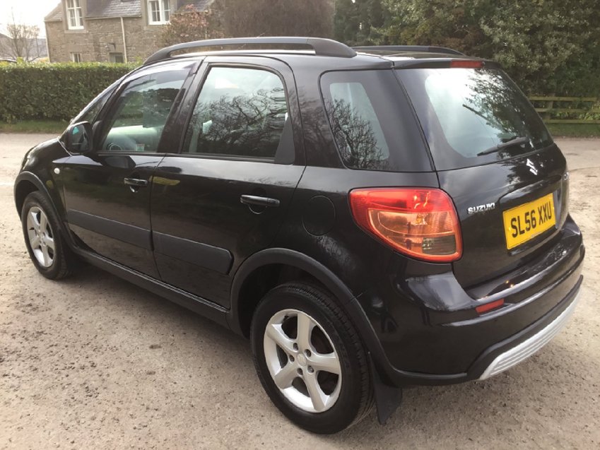 View SUZUKI SX4  1.6ltr GLX 4-GRIP 4x4 5 DOOR HATCHBACK 