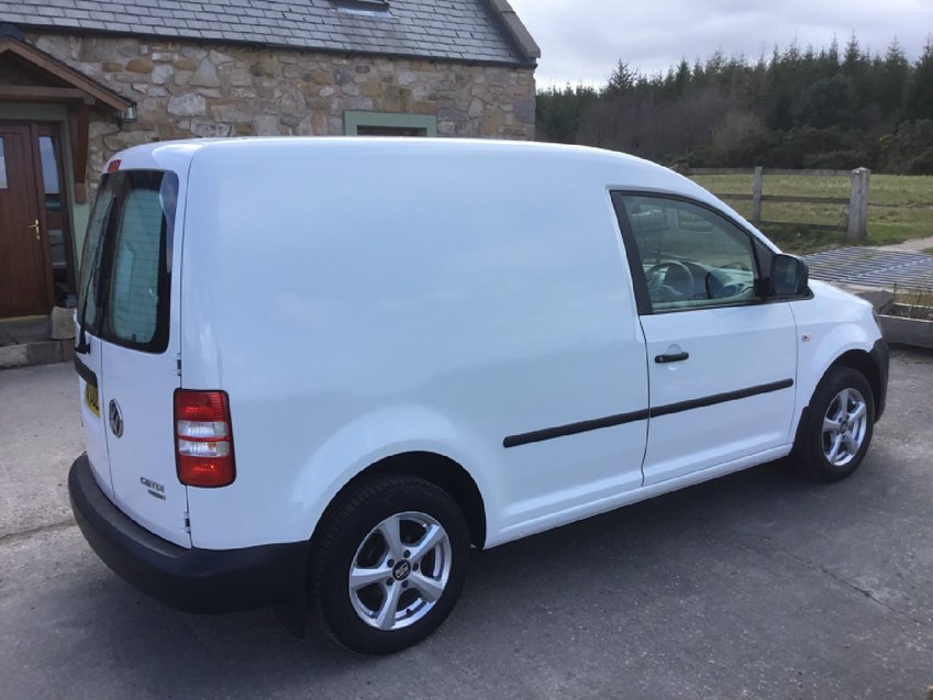 VOLKSWAGEN CADDY