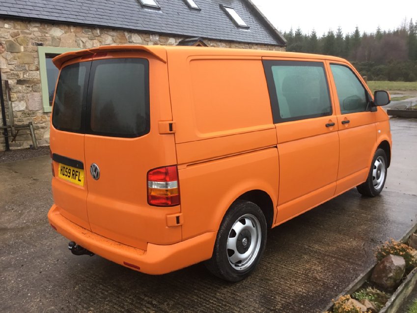 VOLKSWAGEN TRANSPORTER