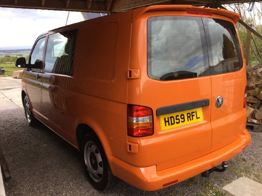 View VOLKSWAGEN TRANSPORTER T5 1.9TDI SWB KOMBI WINDOW VAN 5 SEATER LHD LEFT HAND DRIVE