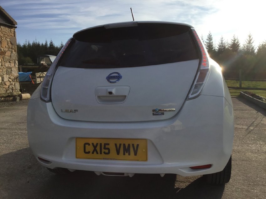 NISSAN LEAF