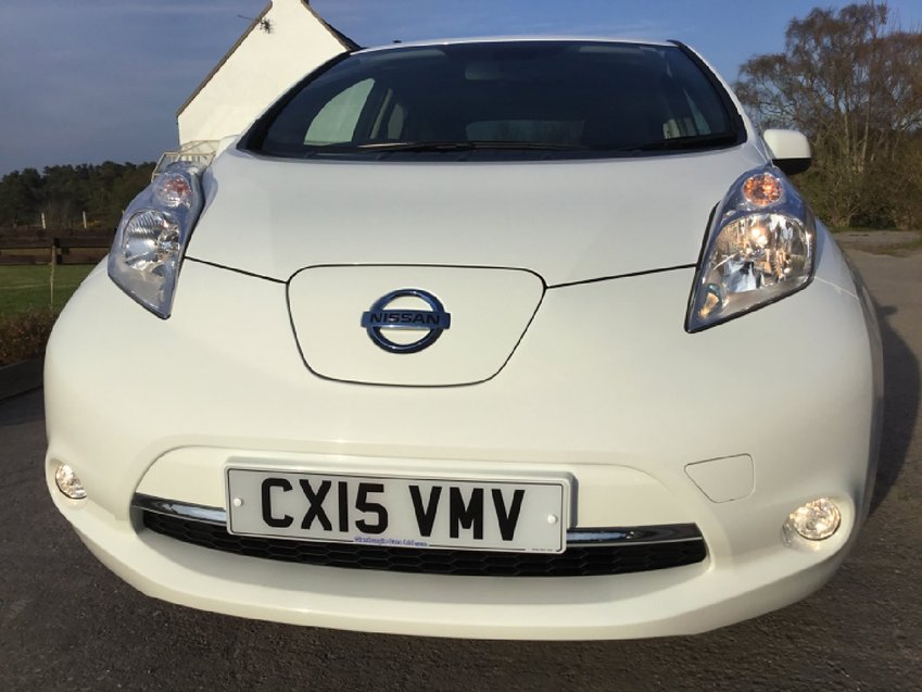 NISSAN LEAF