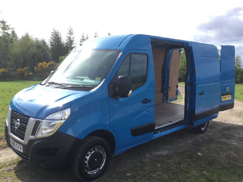 View NISSAN NV400 2.2ltr dCi L2 H1 MWB PANEL VAN 110ps