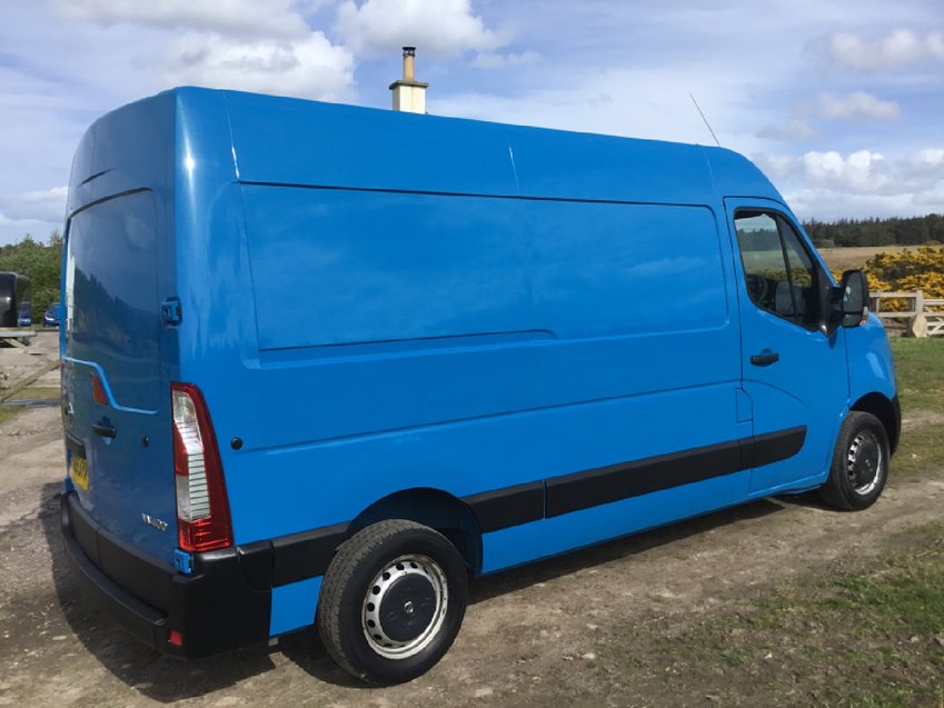 View NISSAN NV400 2.2ltr dCi L2 H1 MWB PANEL VAN 110ps