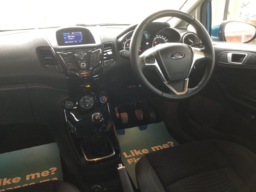 FORD FIESTA