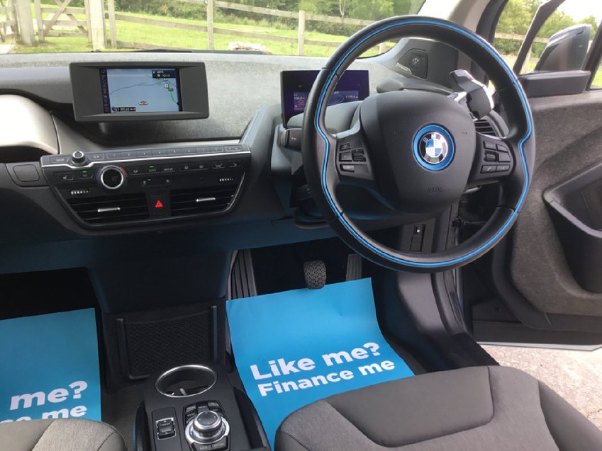 BMW I3