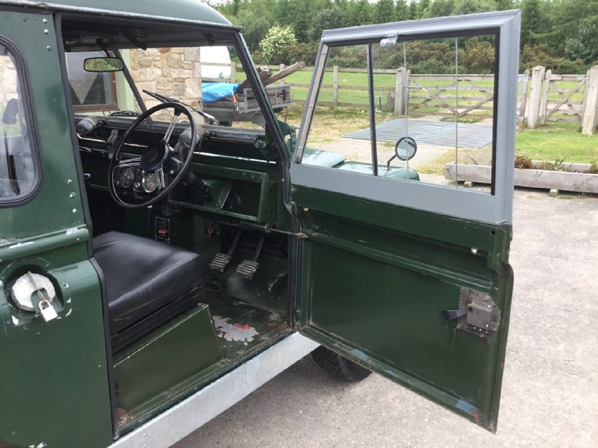 LAND ROVER SERIES II