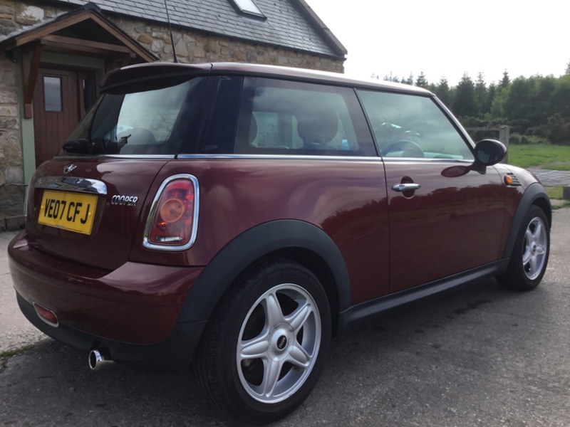 View MINI HATCHBACK COOPER 1.6ltr PEPPER PACK 3 DOOR 120ps