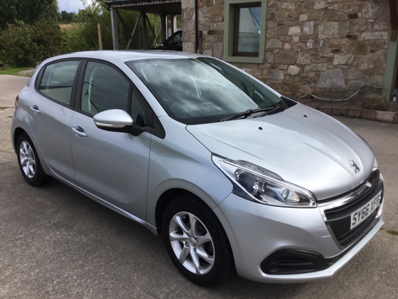 View PEUGEOT 208 1.2ltr S-S ACTIVE AUTO PURE TECH 5 DOOR HATCHBACK