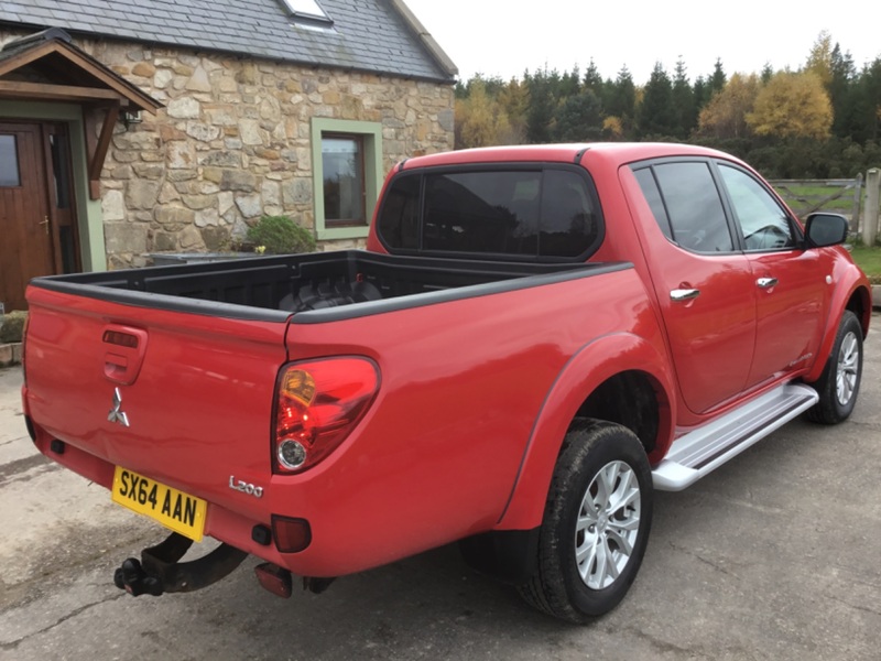 View MITSUBISHI L200 2.5ltr DI-D 4X4 CHALLENGER LWB DOUBLE CAB PICK UP 131ps