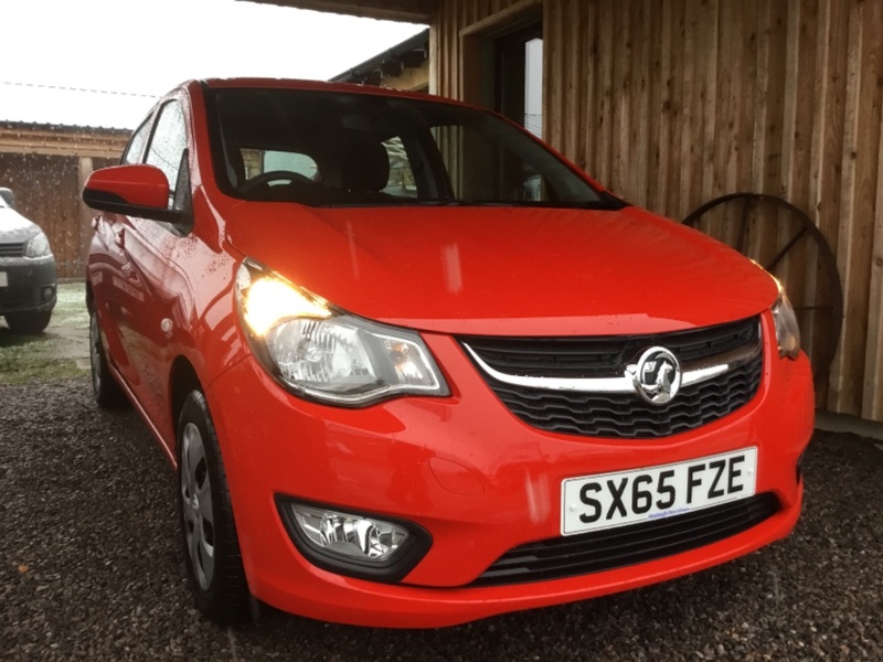 View VAUXHALL VIVA 1.0ltr SE 5 DOOR HATCHBACK 75ps