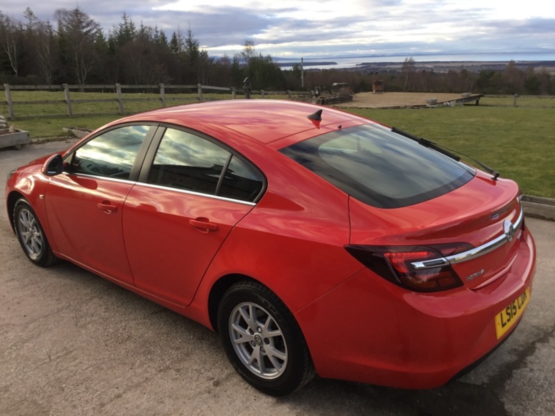 VAUXHALL INSIGNIA