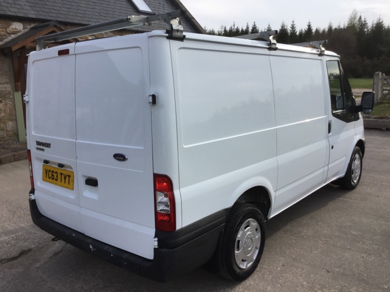 View FORD TRANSIT T260 2.2ltr L1 H1 SWB PANEL VAN 100ps