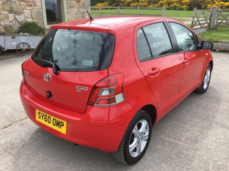 View TOYOTA YARIS 1.3 VVT-I TR AUTOMATIC 5 DOOR HATCHBACK