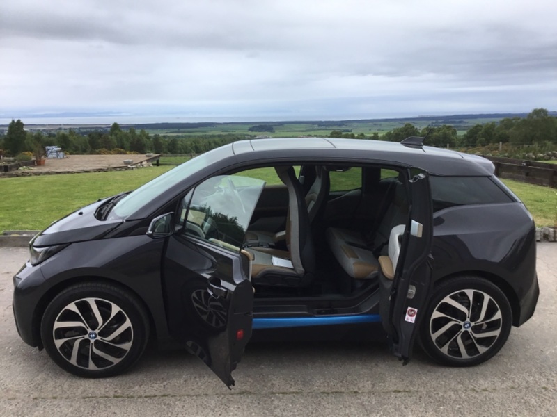 BMW I3