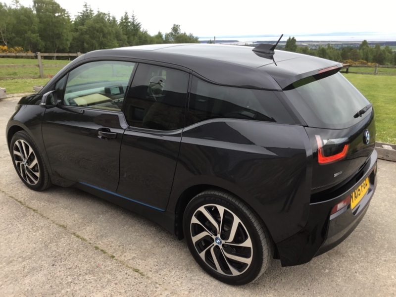 BMW I3