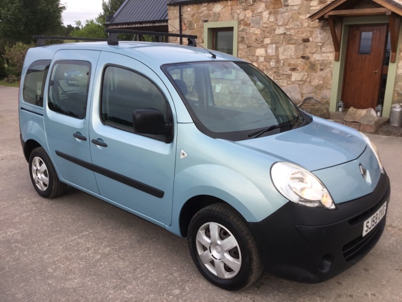 View RENAULT KANGOO MAXI 1.5 DCI EXTREME MPV TWIN SLD ESTATE 86ps