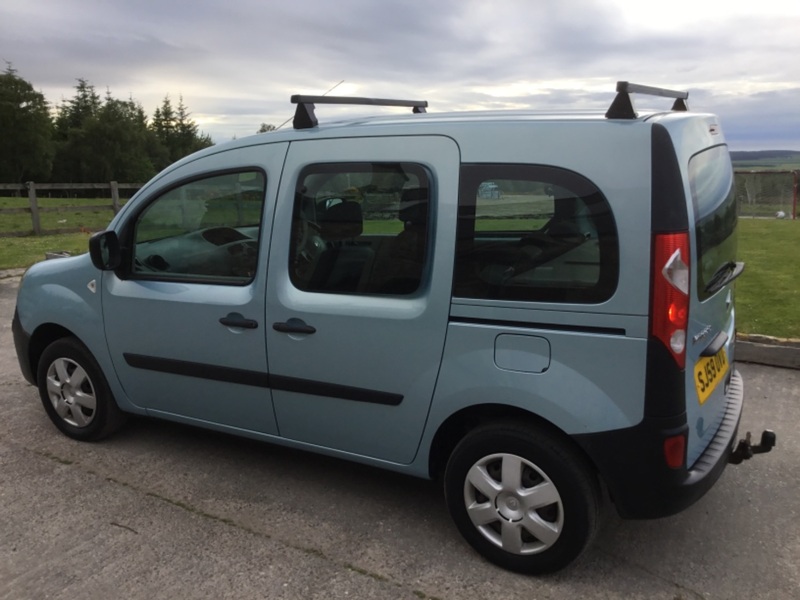 View RENAULT KANGOO MAXI 1.5 DCI EXTREME MPV TWIN SLD ESTATE 86ps