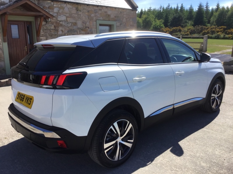 View PEUGEOT 3008 1.6 ltr PURE TECH ALLURE AUTO 5 DOOR HATCHBACK 179ps