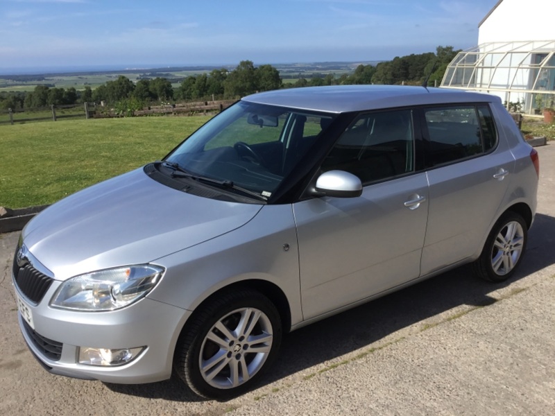 View SKODA FABIA 1.6 TDI CR ELEGANCE 5 DOOR HATCHBACK 105ps