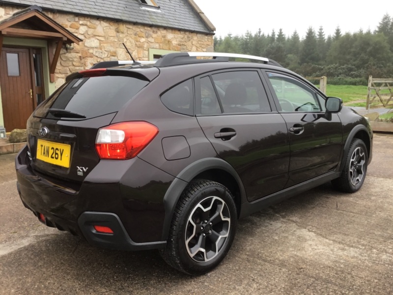 View SUBARU XV 2.0ltr i SE AWD CVT AUTO HATCHBACK 148ps