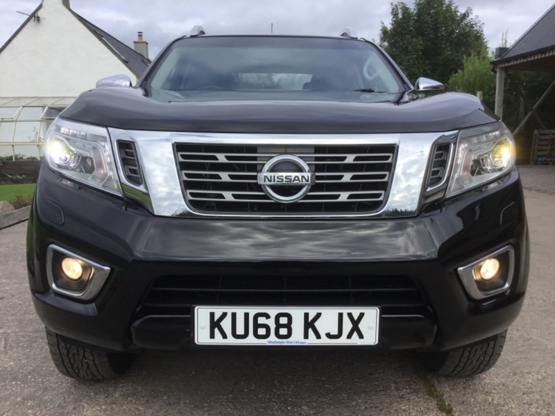 NISSAN NAVARA