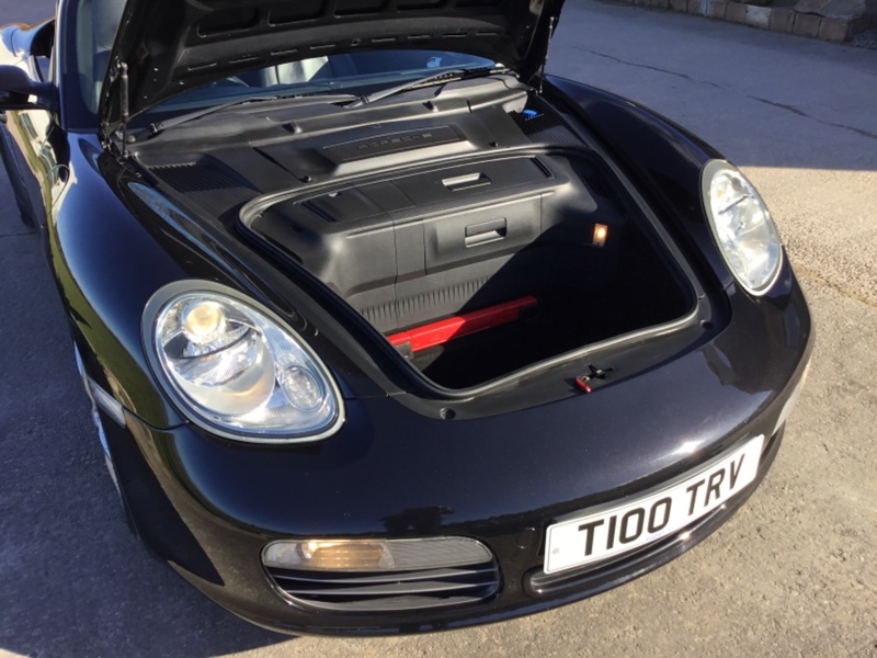 PORSCHE BOXSTER