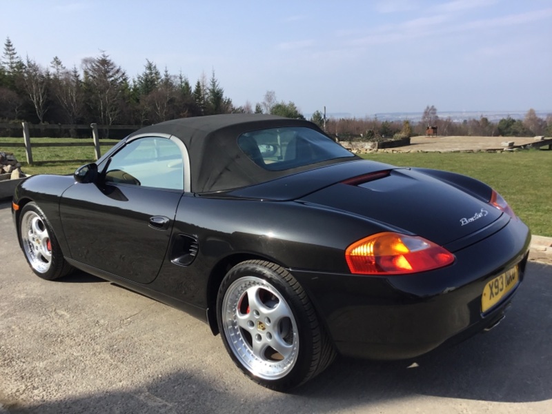 PORSCHE BOXSTER