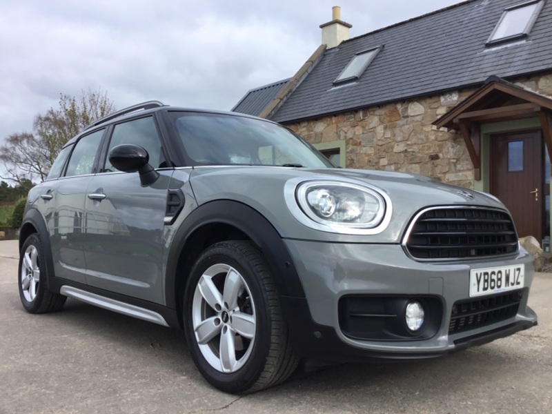 MINI COUNTRYMAN