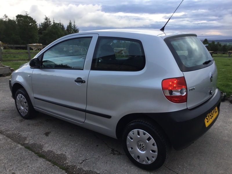 VOLKSWAGEN FOX