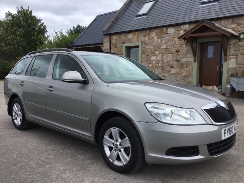 View SKODA OCTAVIA 1.9 TDI SE ESTATE 105ps