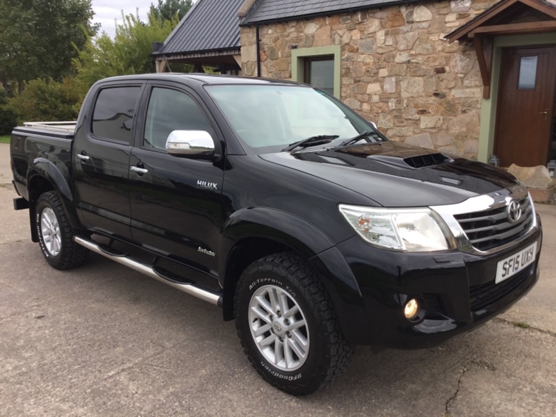 View TOYOTA HILUX 3.0ltr D-4d INVINCIBLE AUTO 4X4 DOUBLE CAB PICK UP 170ps