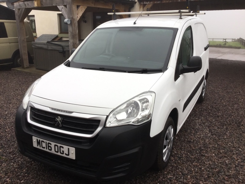 View PEUGEOT PARTNER 1.6 HDI S 850 SWB PANEL VAN 95ps