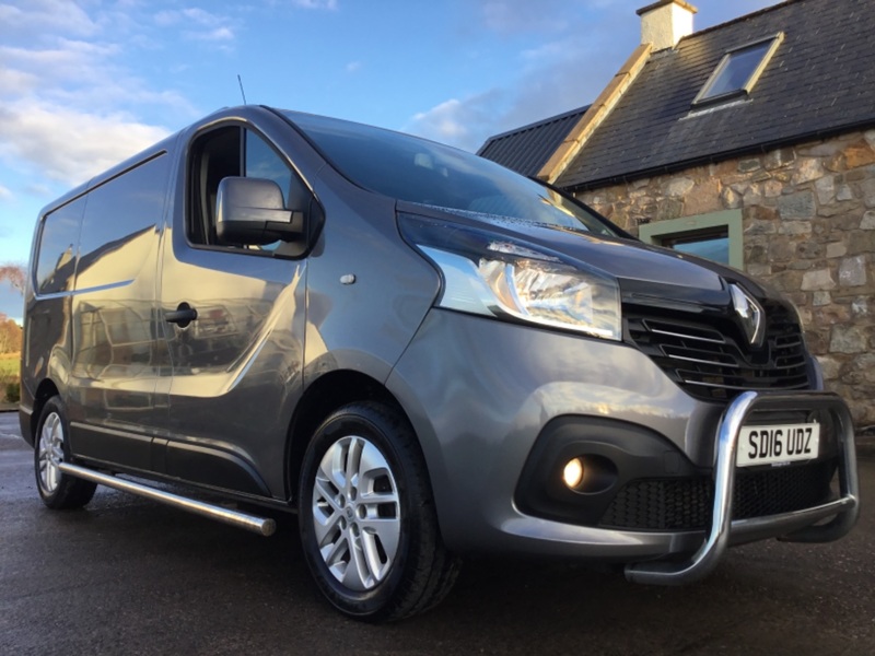 RENAULT TRAFIC